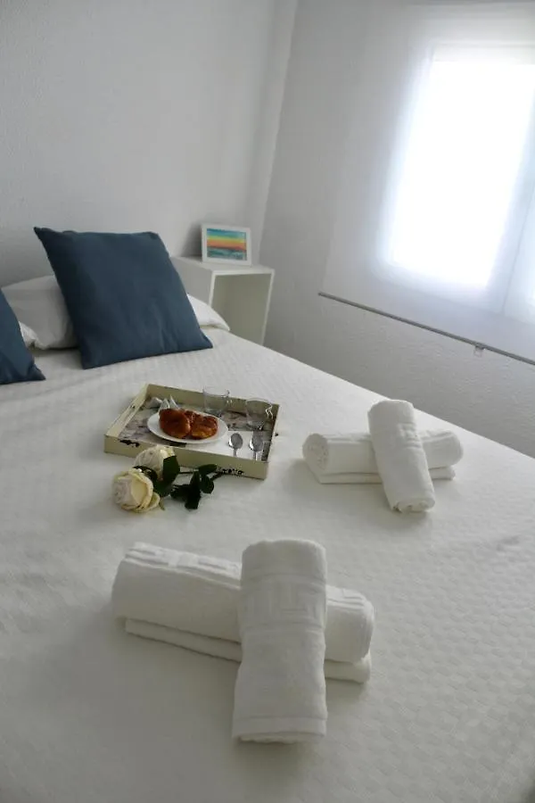 Wish Suite Campana De Sevilla 0*, Seville Spain